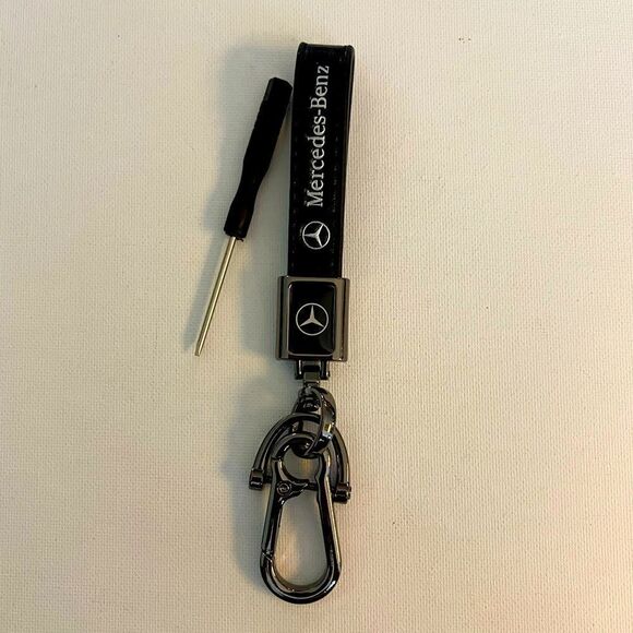 Mercedes Benz fob Keychain in Black leather NWT - Picture 1 of 3